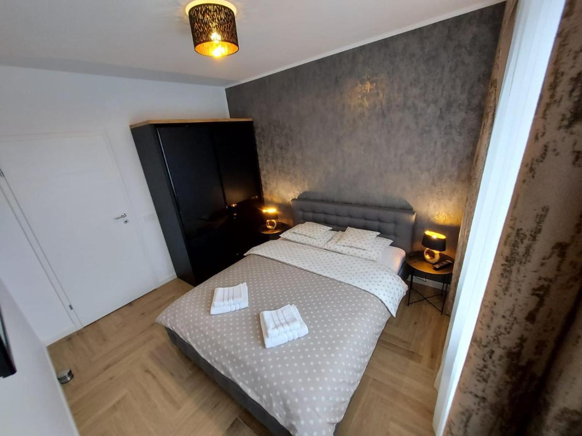 Panoramic Apartments Oradea Dış mekan fotoğraf