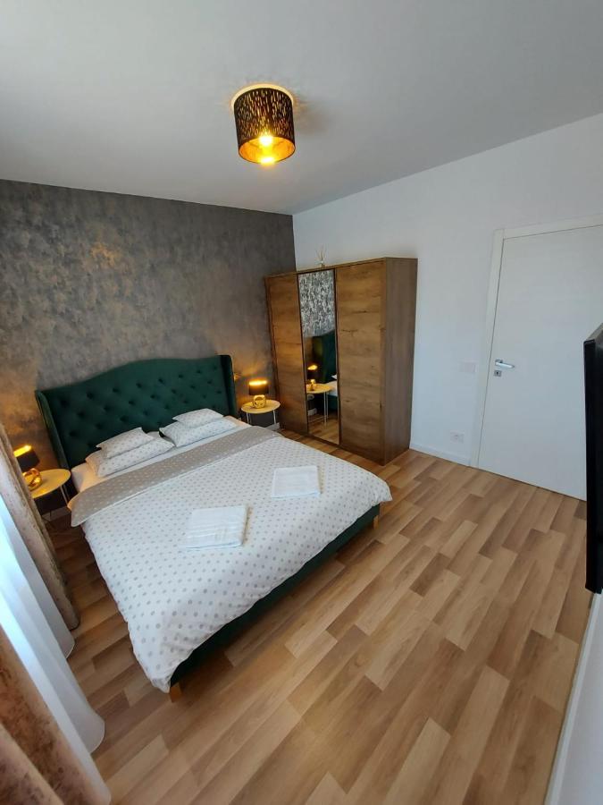 Panoramic Apartments Oradea Dış mekan fotoğraf